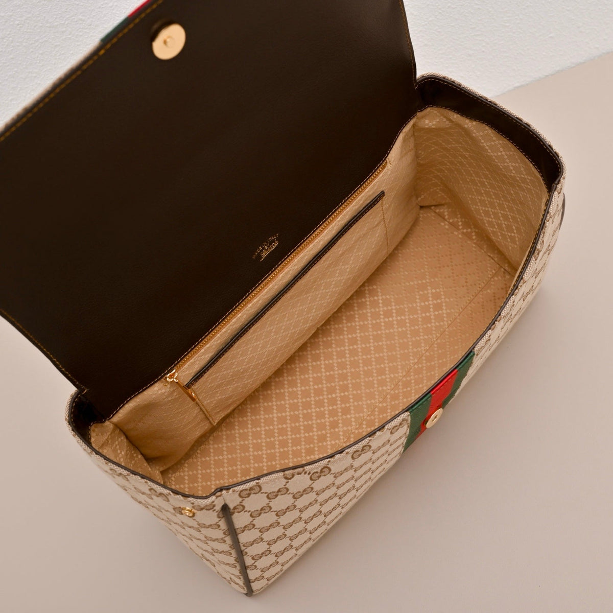 GUCCI GG Paparazzo Large Tote Bag-875019