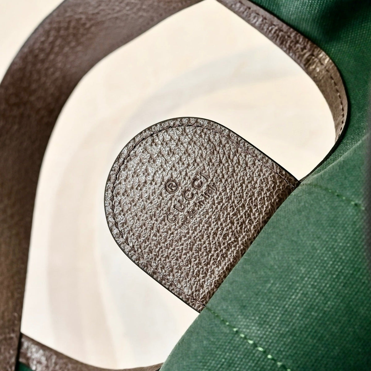 GUCCI Giglio Small Tote Bag-860845