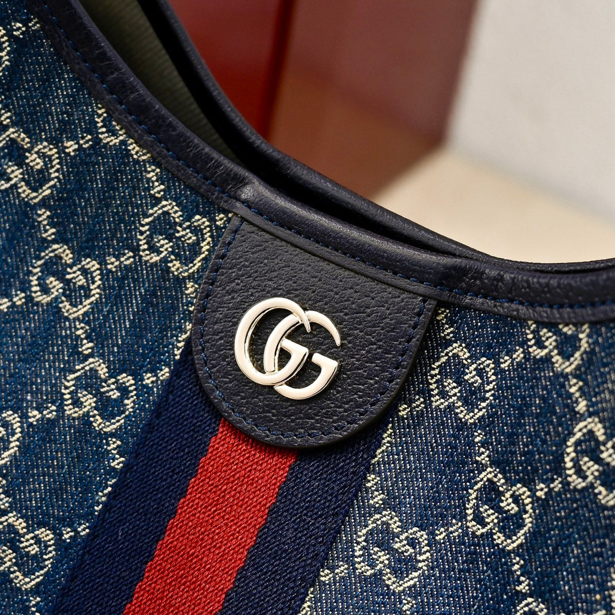 GUCCI Giglio Series Tote Bag-853971