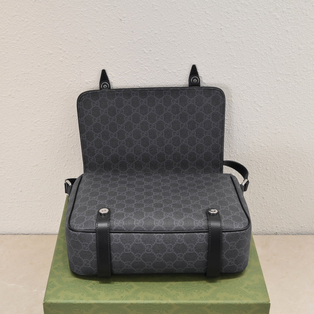 Gucci GG Retro Messenger Bag-658542